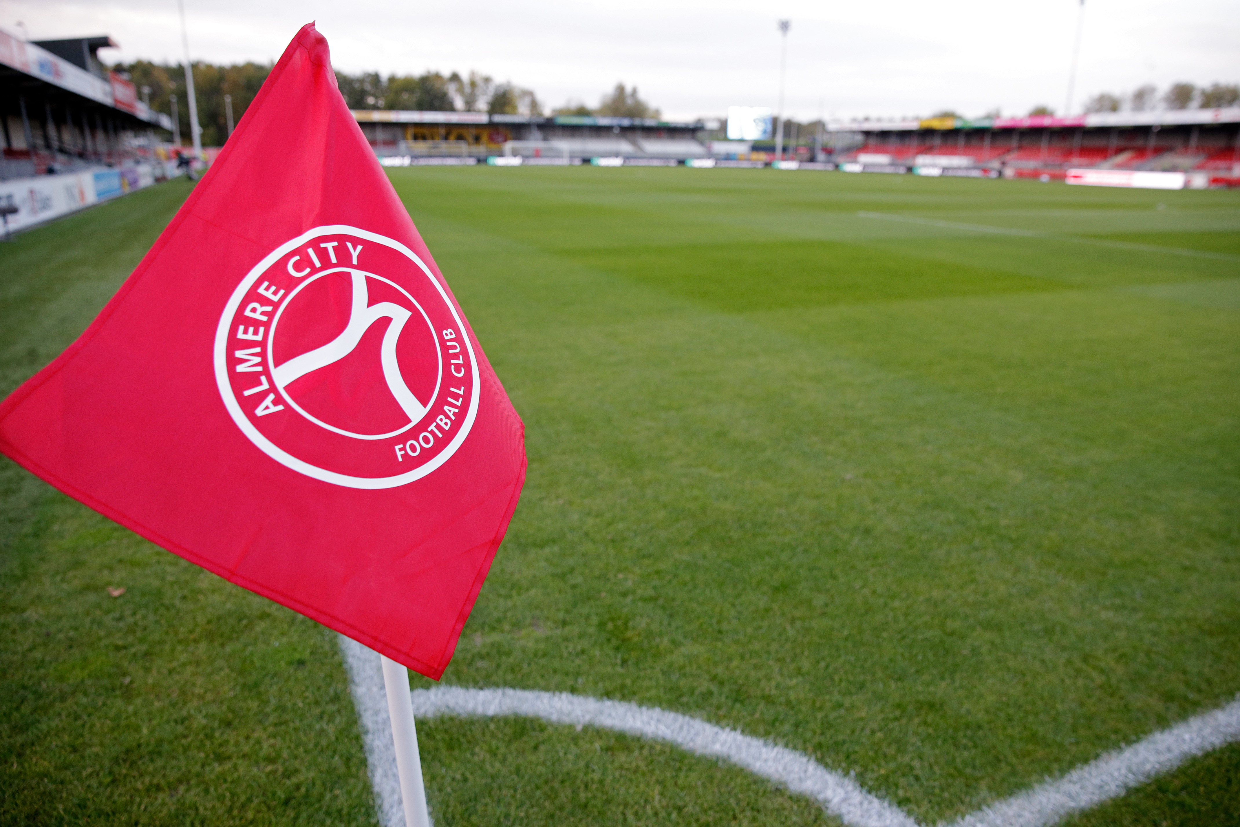 Jeroen Rijsdijk is de nieuwe hoofdtrainer van Almere City