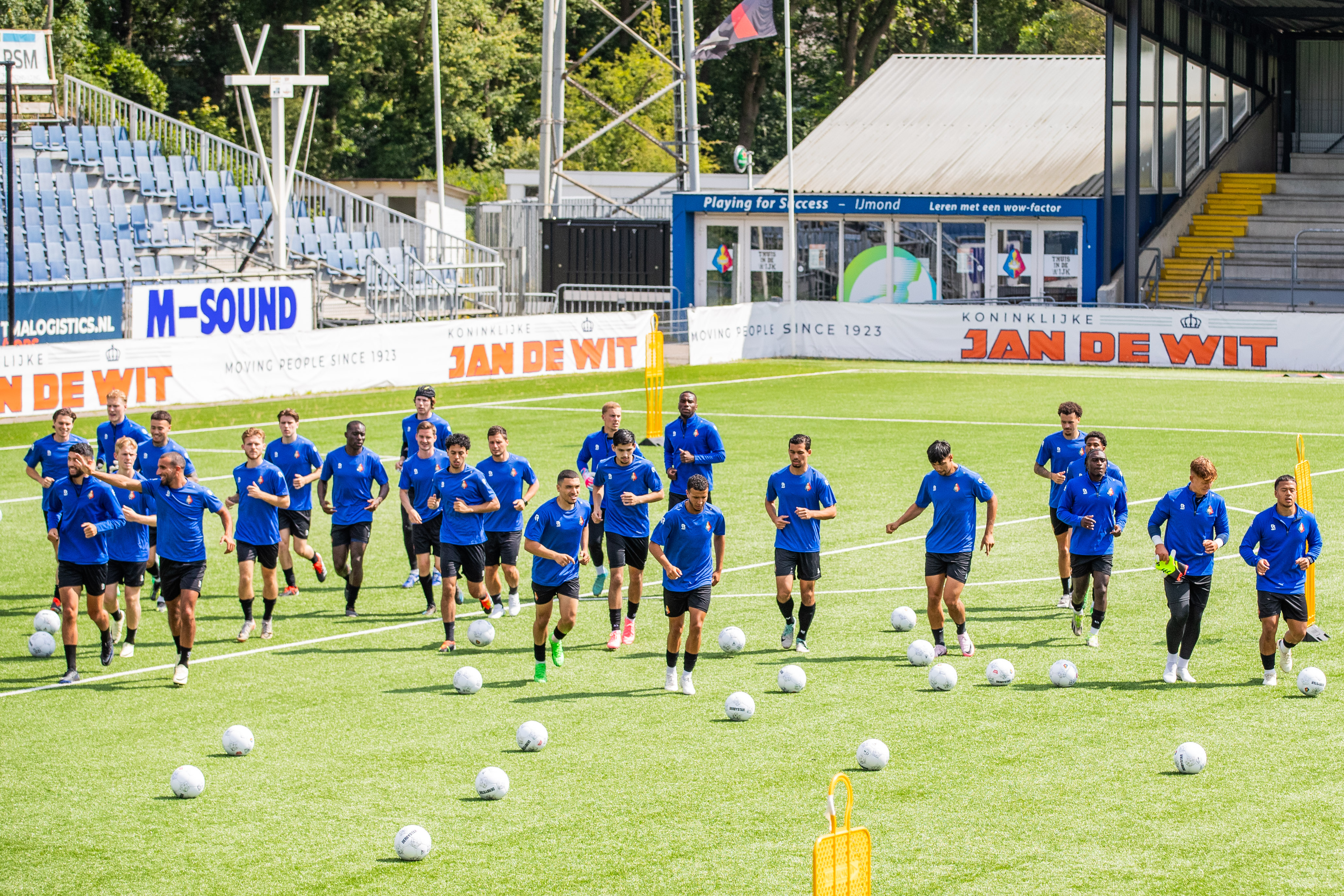 Telstar presenteert Nils Rossen, Tyrese Noslin en Sem Dirks