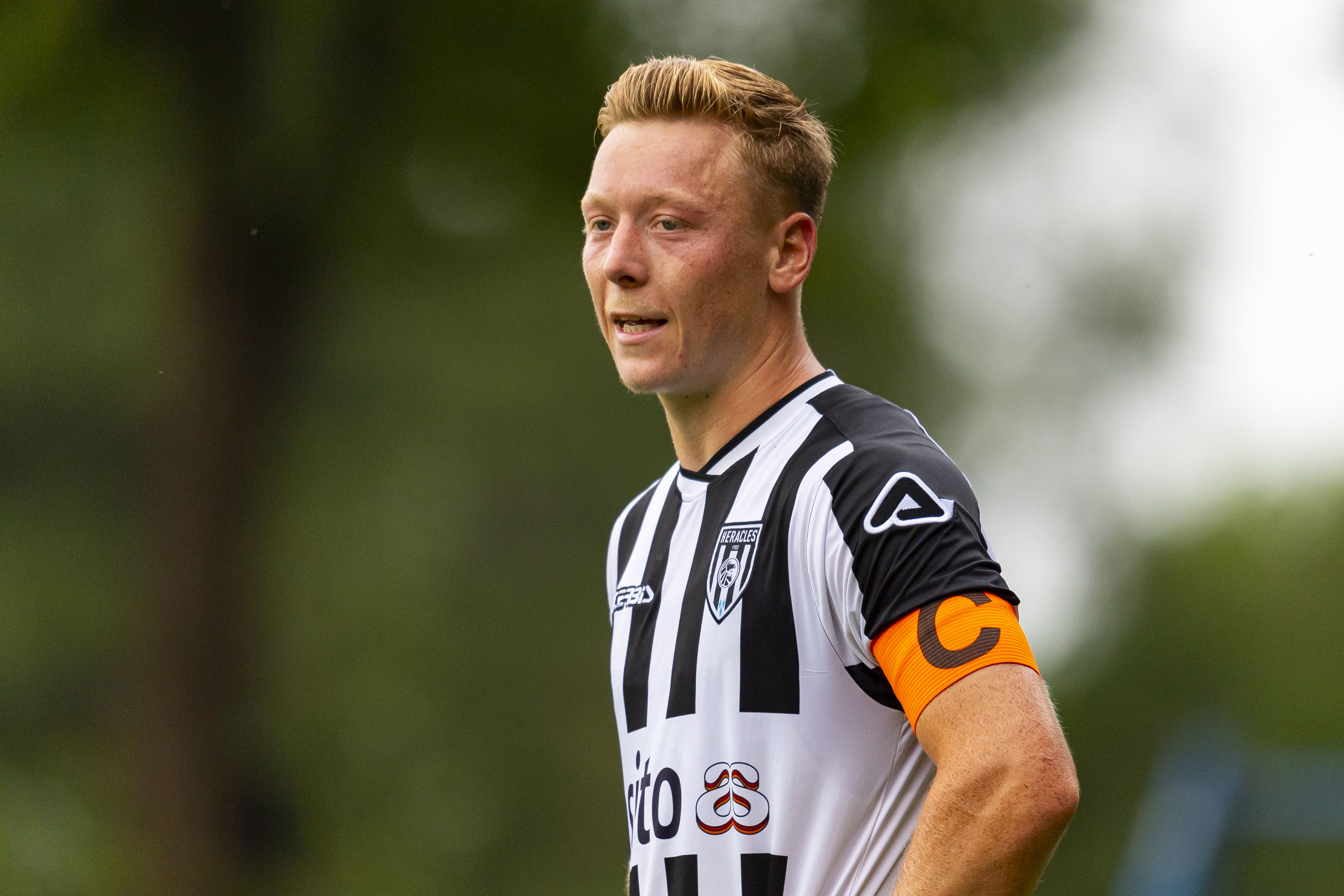 Heracles Almelo verlengt contract van Brian de Keersmaecker