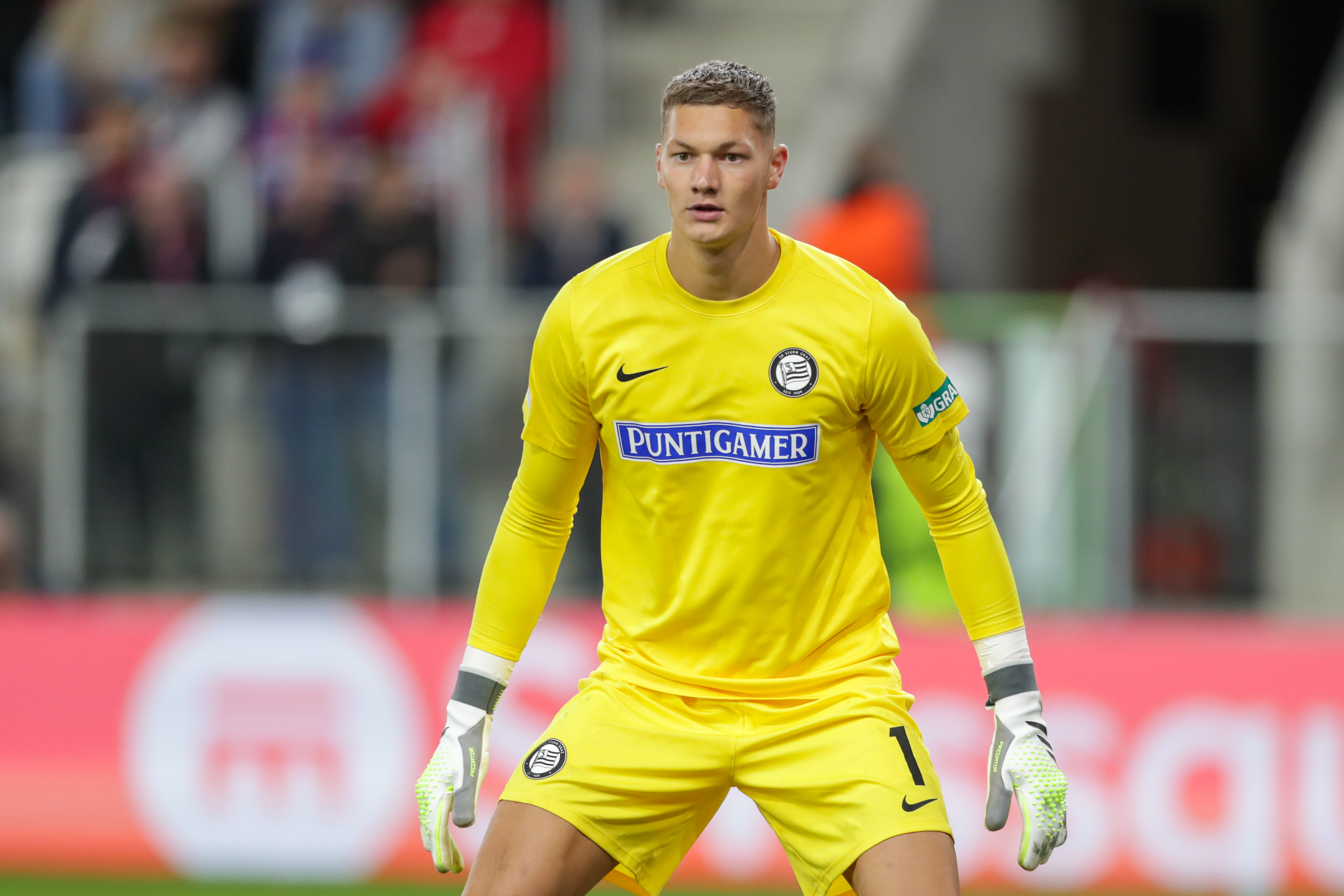 Sturm Graz huurt Kjell Scherpen opnieuw van Brighton