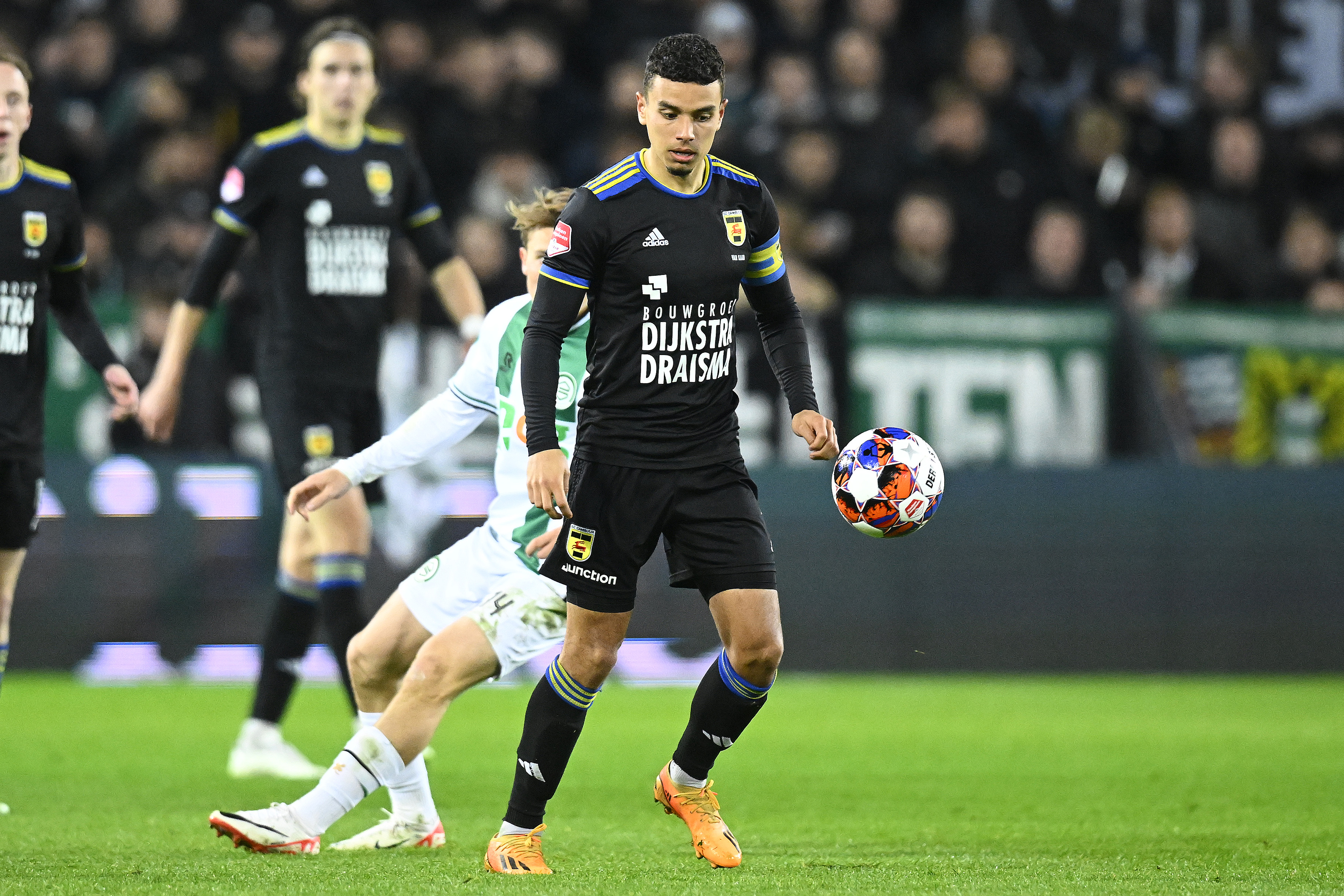 Daniël van Kaam van Cambuur naar Heracles Almelo