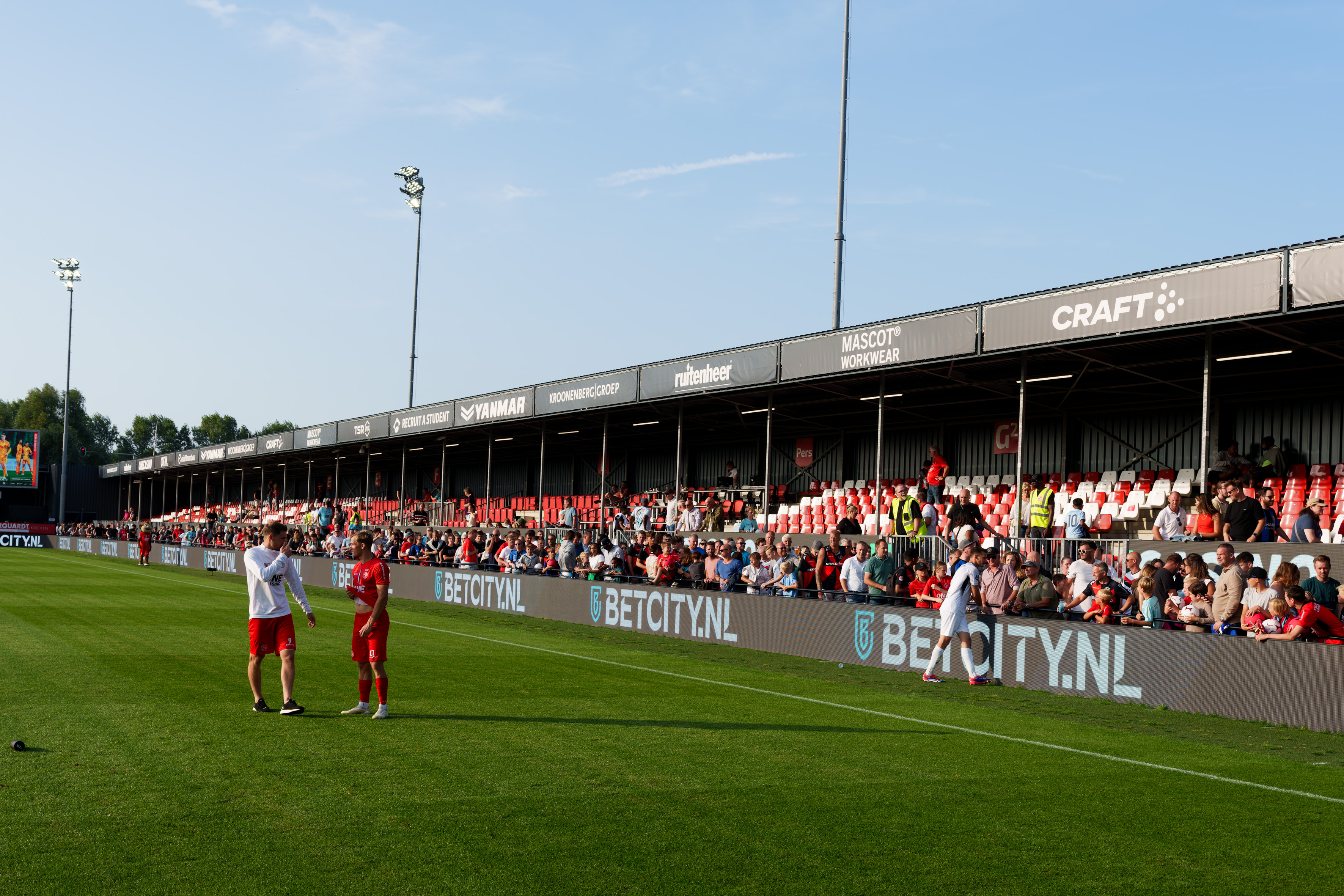 Almere City legt verdediger Austria Wien vast